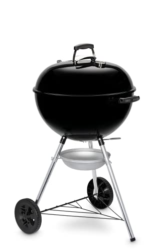 Weber Original Kettle Holzkohlegrill Ø 57 cm mit porzellanemailliertem Deckel und Kessel, integriertem Thermometer und One-Touch-Reinigungssystem. Klassiker mit viel Grillfläche und ikonischem Design. Für authentisches BBQ in bewährter Weber-Qualität.