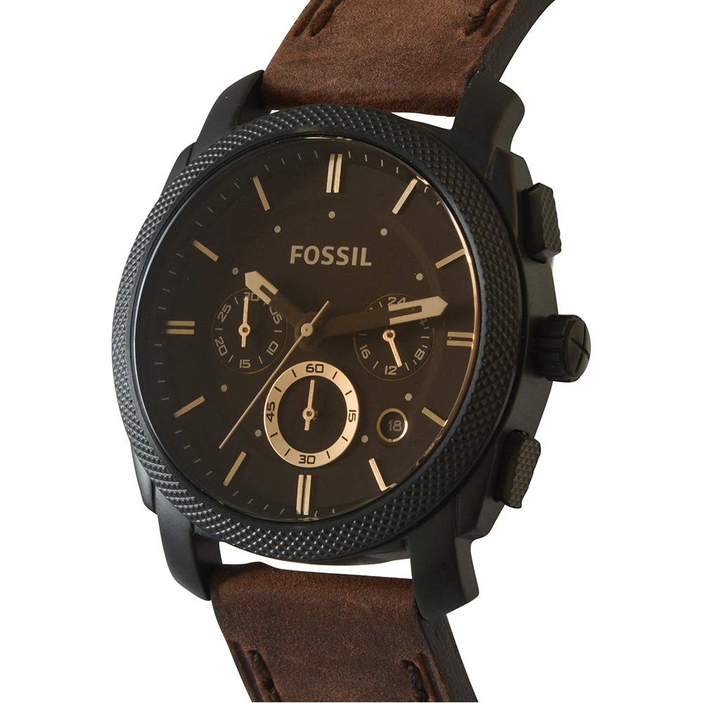 Fossil Machine Chronograph für Herren (42 mm, schwarz & braun, Edelstahl- oder Lederarmband). Robustes Gehäuse trifft präzises Chronographenwerk – stylisch, vielseitig und bereit für jedes Abenteuer. Jetzt entdecken und deinen Look upgraden.