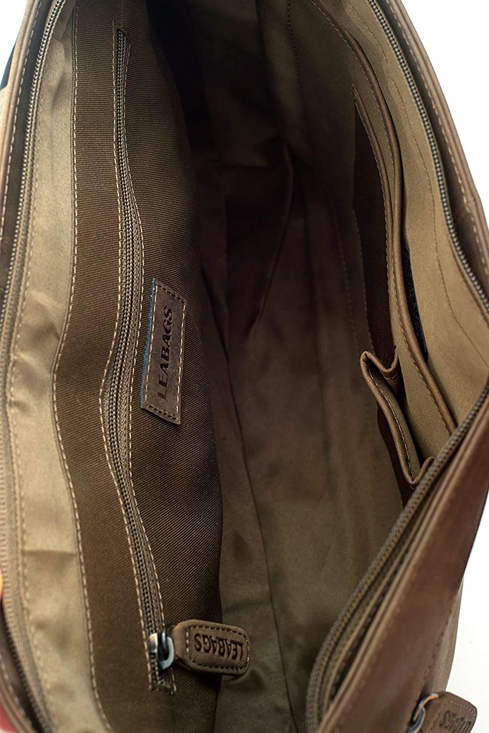 LEABAGS Messenger Bag Oxford aus echtem Leder – stilvolle Umhängetasche für Herren mit Platz für Laptops bis 15 Zoll. Robustes Design mit verstellbarem Schultergurt und viel Stauraum. Der ideale Begleiter für Arbeit, Uni oder Alltag.