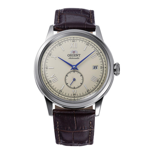 Orient Bambino Version 7 Herren-Automatikuhr (38,4 mm) mit kleiner Sekunde und Handaufzug – elegantes Champagner-Zifferblatt, gefertigt in Japan. Klassische Kleideruhr mit zeitlosem Design für stilvolle Auftritte zu jedem Anlass.