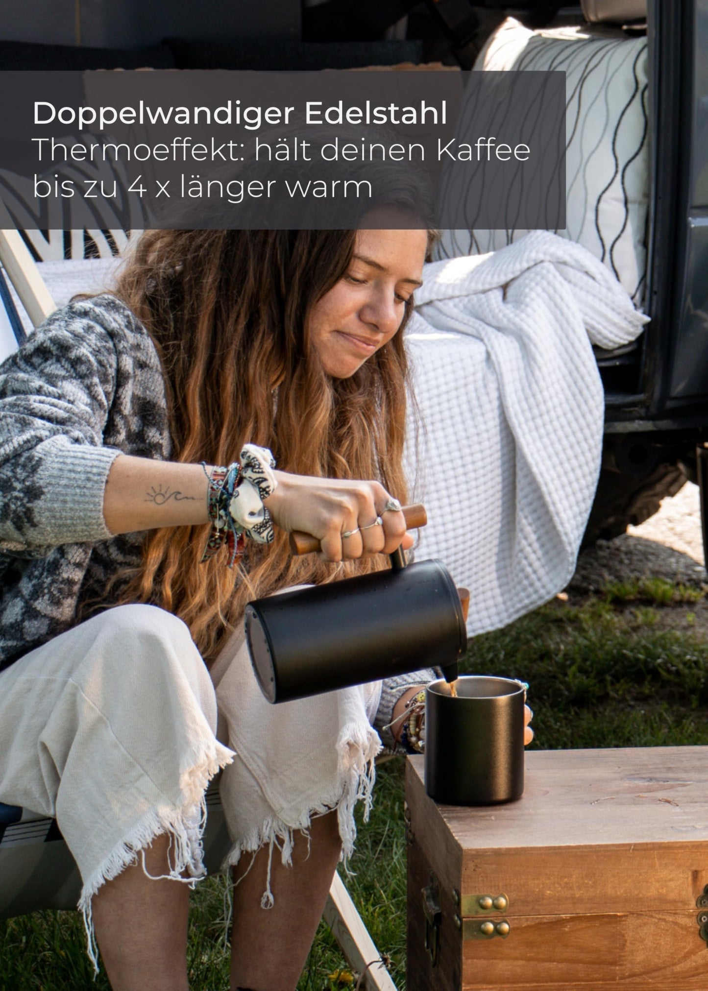 Lambda Coffee® CALDERA French Press (1 L) aus doppelwandigem Edelstahl in Moss Green – für bis zu 5 Tassen. Hält Kaffee lange warm und überzeugt mit stilvollem Design. Robuster Kaffeebereiter für echten Genuss und moderne Küchen.