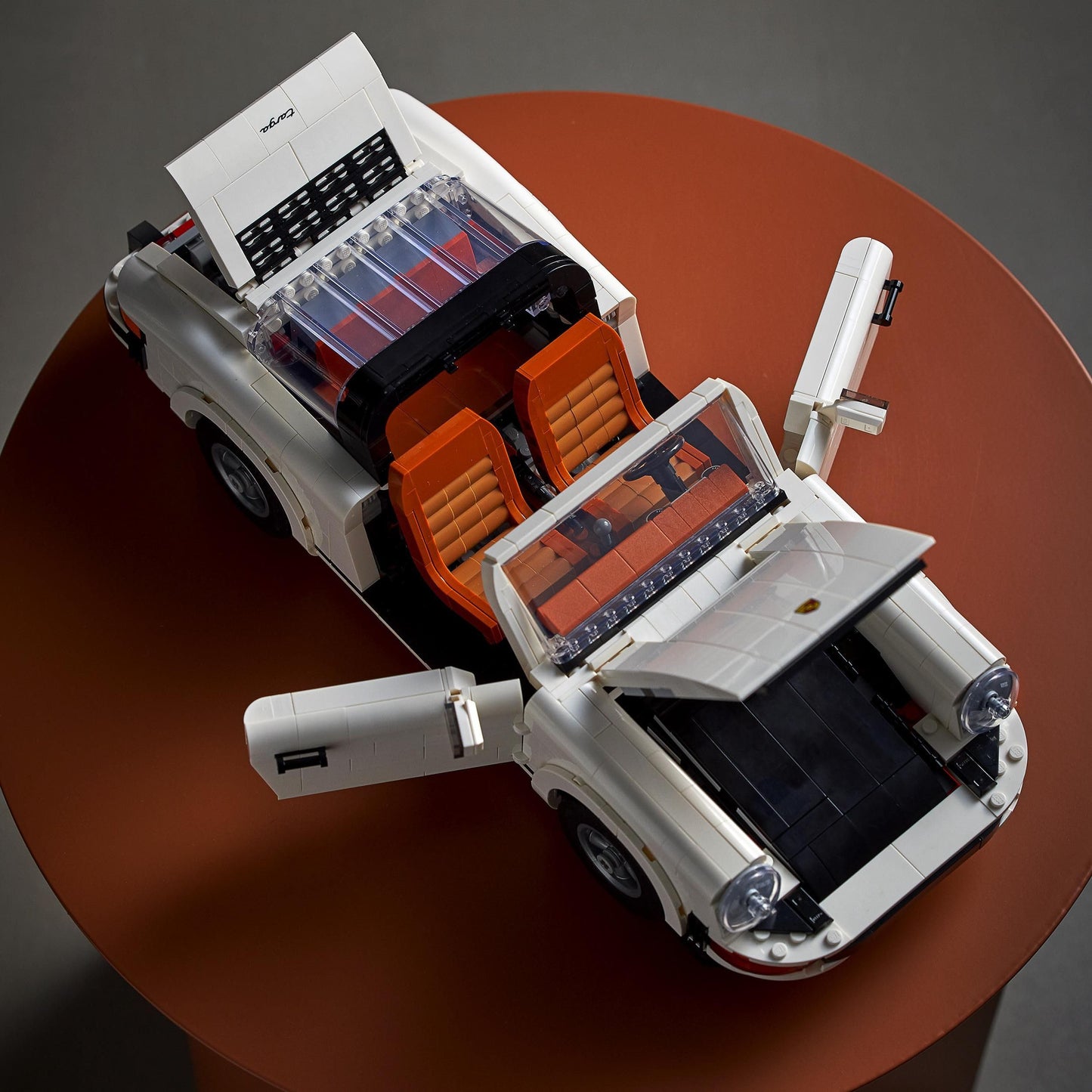LEGO Porsche 911 (Set 10295). 1.458 Teile Sportwagenikone für Design- und Technikfans.