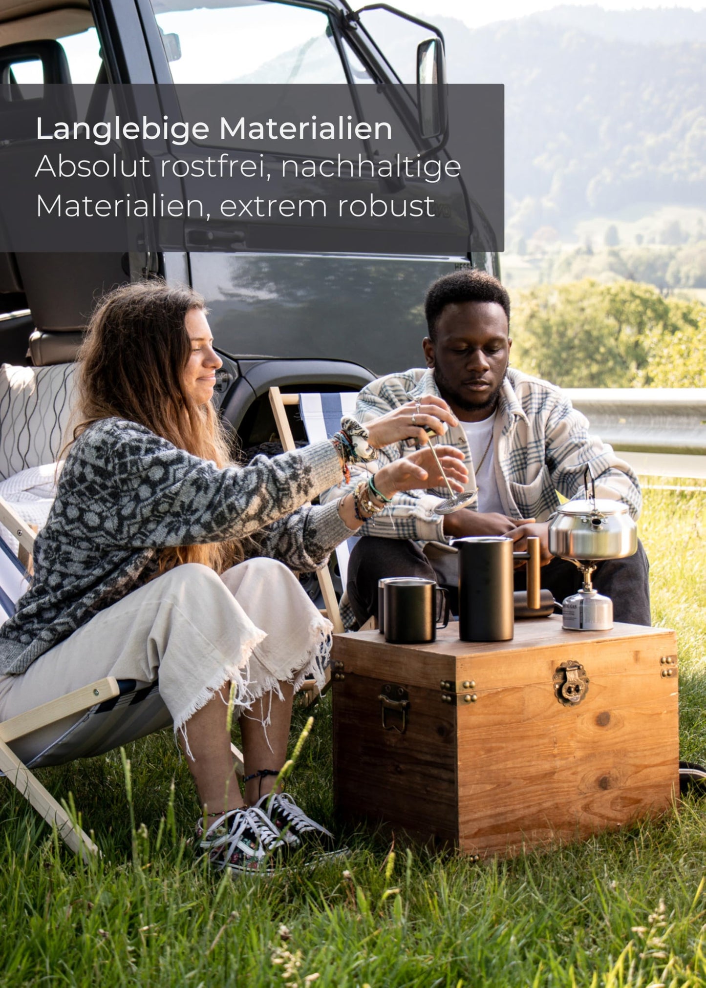 Lambda Coffee® CALDERA French Press (1 L) aus doppelwandigem Edelstahl in Moss Green – für bis zu 5 Tassen. Hält Kaffee lange warm und überzeugt mit stilvollem Design. Robuster Kaffeebereiter für echten Genuss und moderne Küchen.