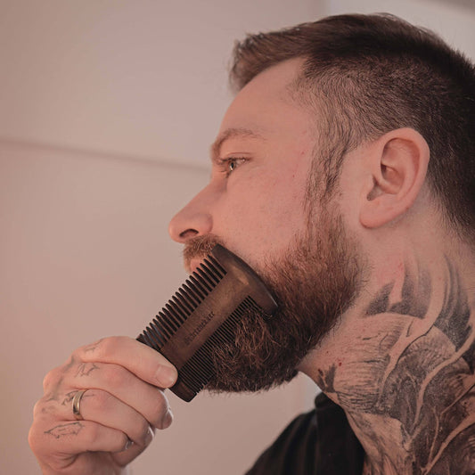 Störtebekker® Premium Bartpflege-Set für Männer – mit Bartöl „Crusoe“, Bartkamm und Bartbürste. Ideal für die tägliche Bartpflege in stilvoller Qualität.