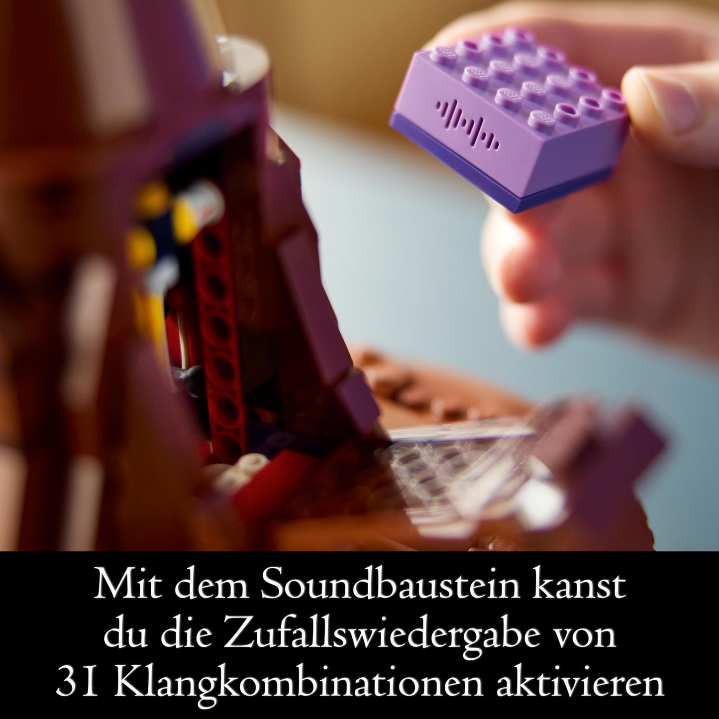 LEGO Harry Potter Der Sprechende Hut (Set 76429). 561 Teile, 31 magische Soundkombinationen & Hogwarts-Ständer mit Harry-Minifigur.