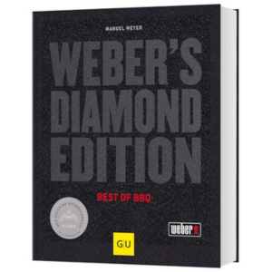 Weber’s Diamond Edition – das Beste aus der Weber Grillbuch-Reihe in einem Band. Über 100 Rezepte, Tipps und Techniken für echtes BBQ-Feeling. Hochwertige Ausstattung im Geschenkbuch-Format für Grillfans mit Anspruch.