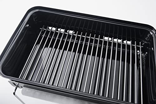 Weber Go-Anywhere Holzkohlegrill. Wir nennen ihn auch liebevoll "Die Herrenhandtasche". Leicht, kompakt und ideal für Camping, Balkon oder unterwegs. Für echtes BBQ-Feeling im tragbaren Format.