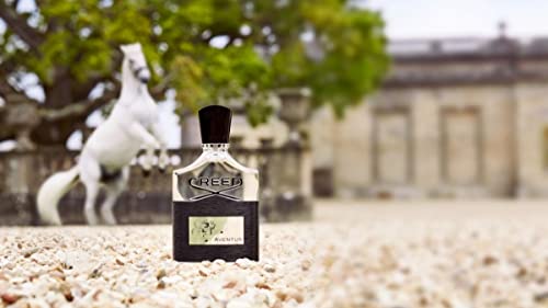 Creed Aventus Homme Eau de Parfum Spray (50 ml). Fruchtig frischer Ananas-Apfel-Boost & würzig-elegante Tiefe.