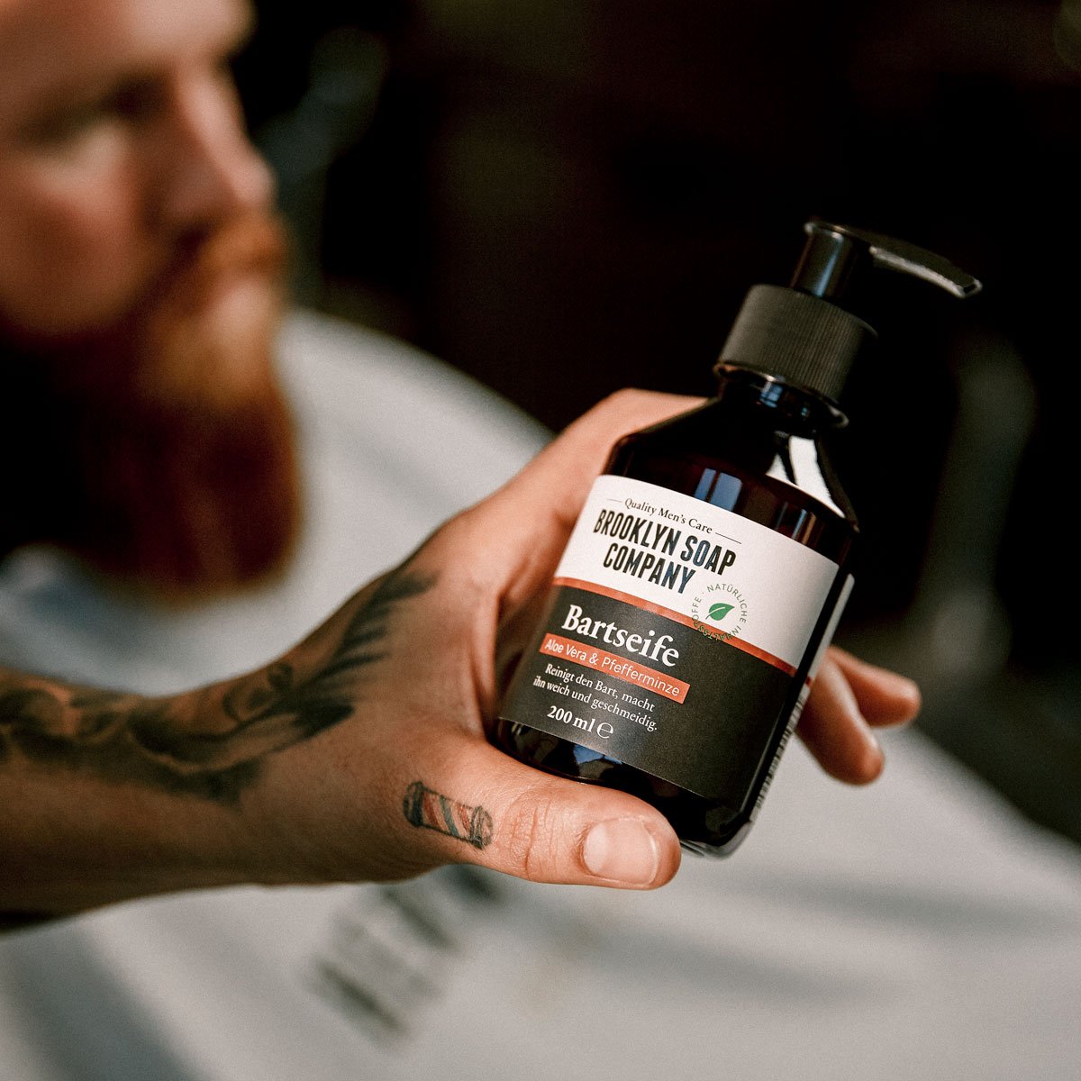 Brooklyn Soap Company Ultimate Beard Box – Bartpflege-Set mit Bartöl, Bartshampoo, Bartbürste, Bartwachs und Bartcreme. Komplettset für intensive Pflege und Styling. Hochwertige Geschenkidee für Männer mit Anspruch an Bart und Pflege.