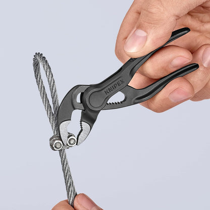 KNIPEX Cobra® XS – Kompakte Mini-Wasserpumpenzange 100 mm für Profi-Grip. Steigere deine Effizienz und meistere jede Verbindung mit dem perfekten Griff.